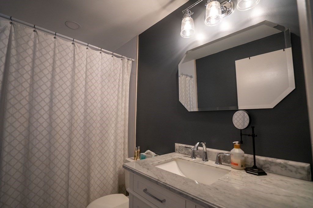 32 Autumn Lane, Unit 32 Amherst, MA 01002 - Photo 13 of 25