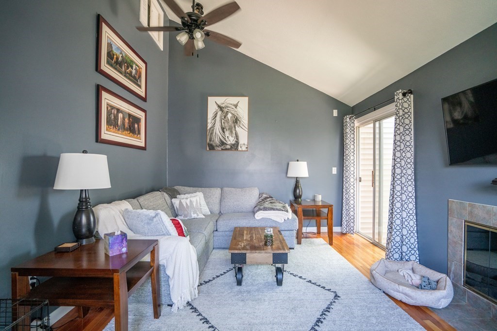 32 Autumn Lane, Unit 32 Amherst, MA 01002 - Photo 14 of 25