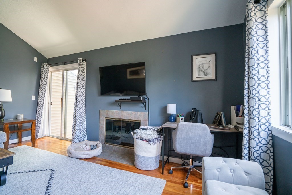 32 Autumn Lane, Unit 32 Amherst, MA 01002 - Photo 15 of 25