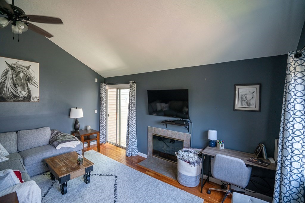 32 Autumn Lane, Unit 32 Amherst, MA 01002 - Photo 16 of 25