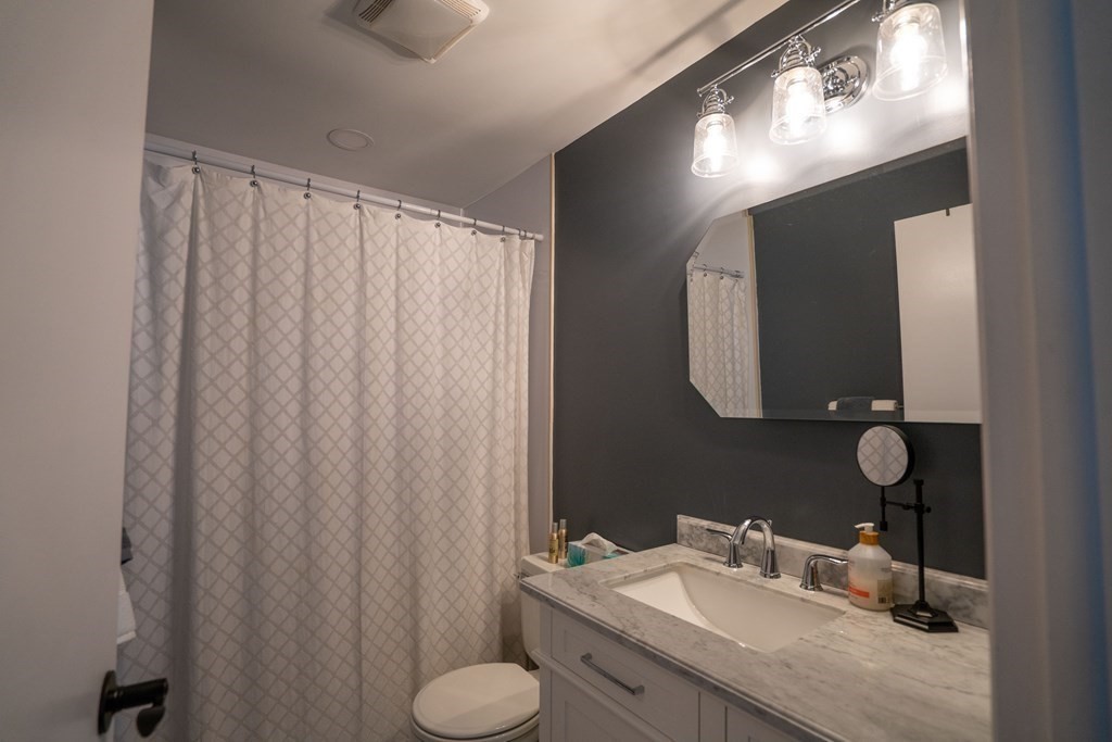 32 Autumn Lane, Unit 32 Amherst, MA 01002 - Photo 8 of 25