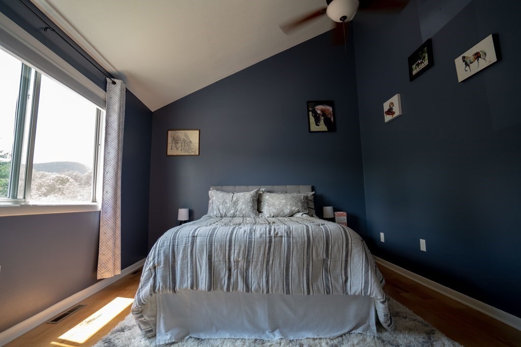 32 Autumn Lane, Unit 32 Amherst, MA 01002 - Photo 9 of 25