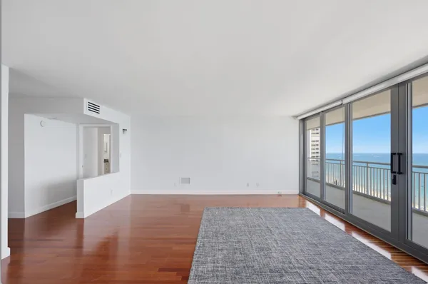 $6,000 | 1390 South Ocean Boulevard, Unit 14C, Pompano Beach, FL 33062