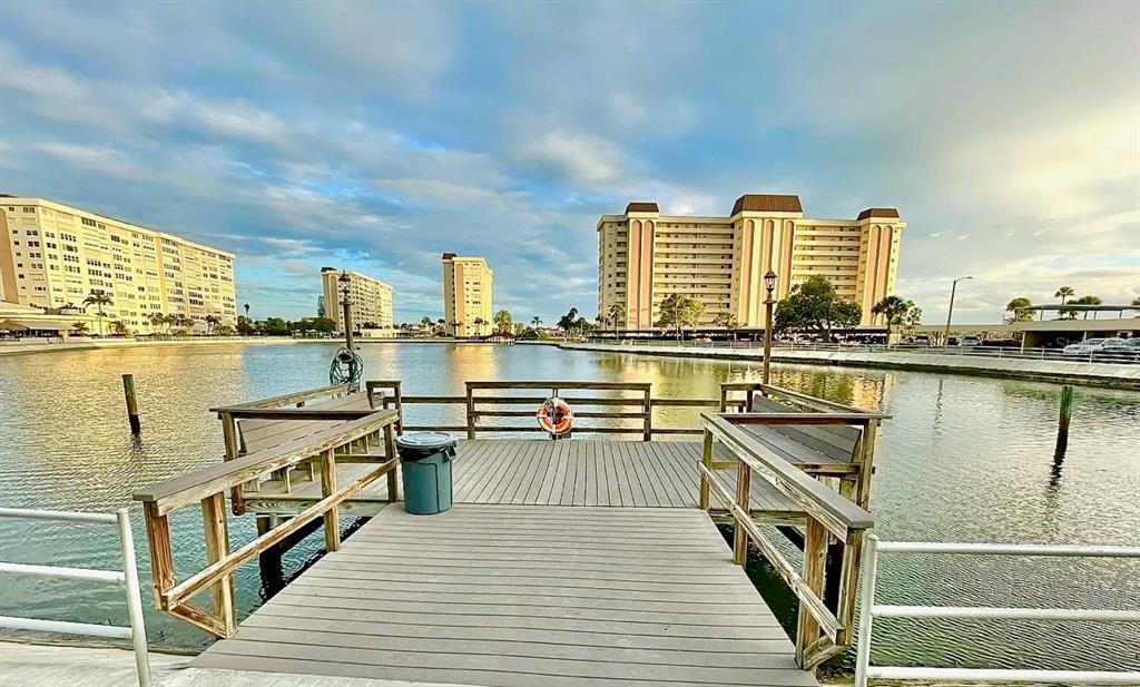 4575 Cove Circle, Unit 703 St. Petersburg, FL 33708 - Photo 11 of 12