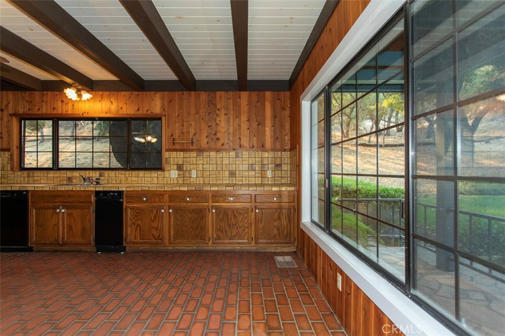 4260 Oak View Road Santa Ynez, CA 93460 - Photo 7 of 75
