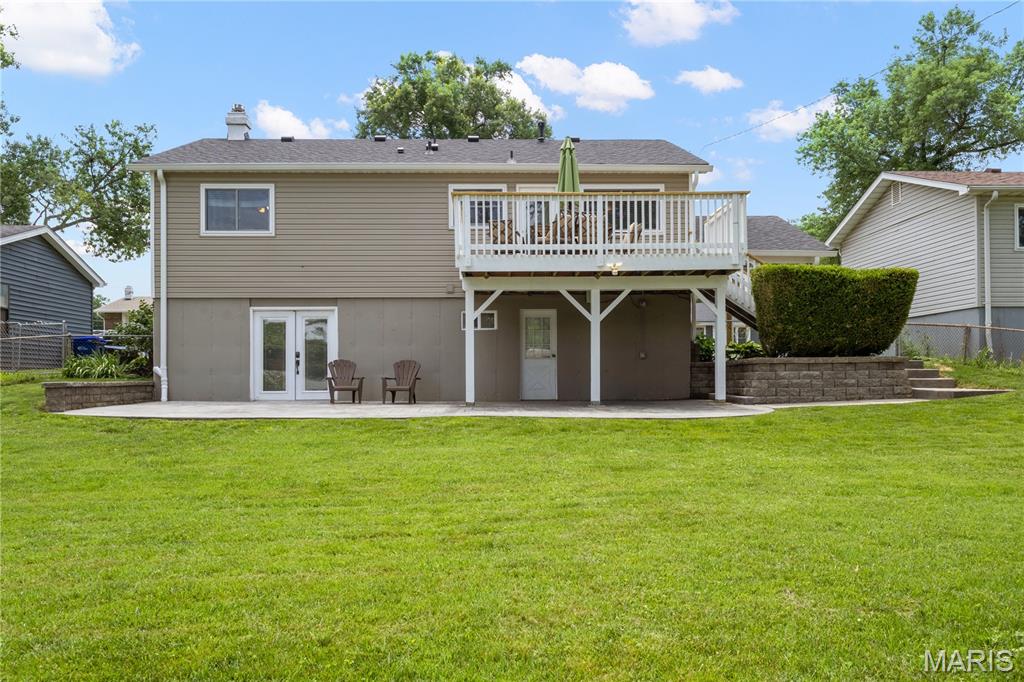 407 Palermo Drive Ballwin, MO 63021 - Photo 2 of 23