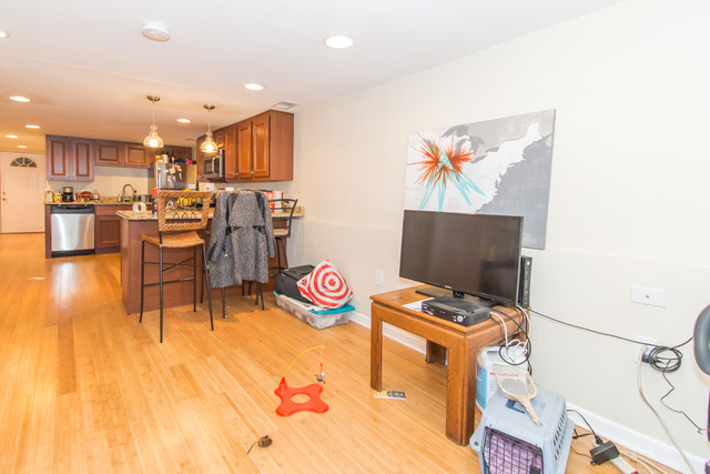 1832 West Addison Street, Unit G Chicago, IL 60613 - Photo 4 of 12