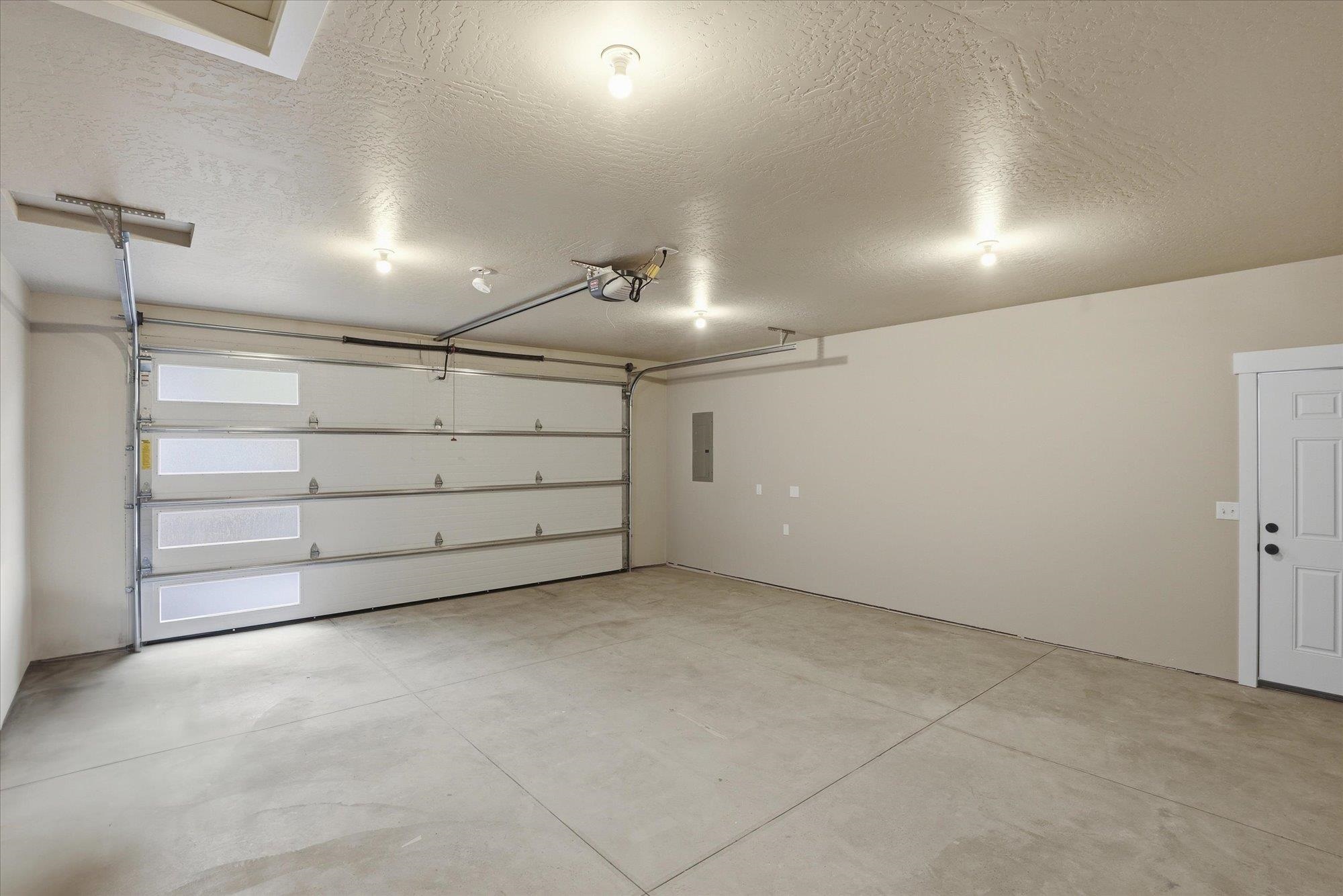 39897 Sunset Bay Road Loon Lake, WA 99148 - Photo 23 of 36