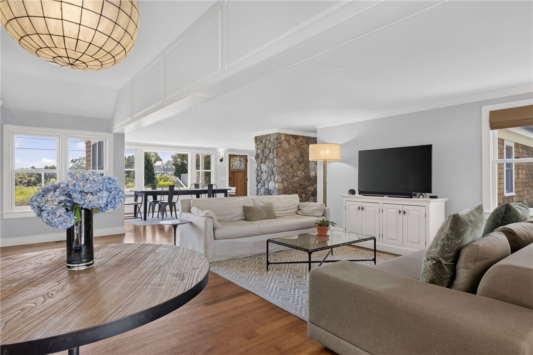 58 Chapman Road Westerly, RI 02891 - Photo 27 of 50