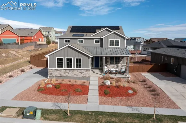 a view of house and outdoor space