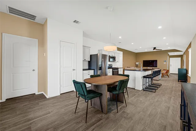 $2,000 | 24323 Elmwood Falls Drive, Spring, TX 77373