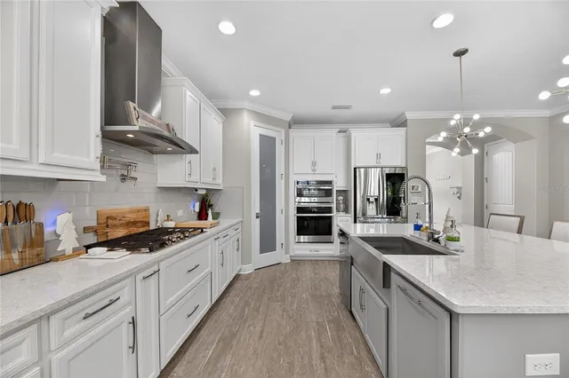 $799,900 | 7424 Paradiso Drive, Apollo Beach, FL 33572