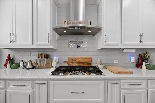 $799,900 | 7424 Paradiso Drive, Apollo Beach, FL 33572