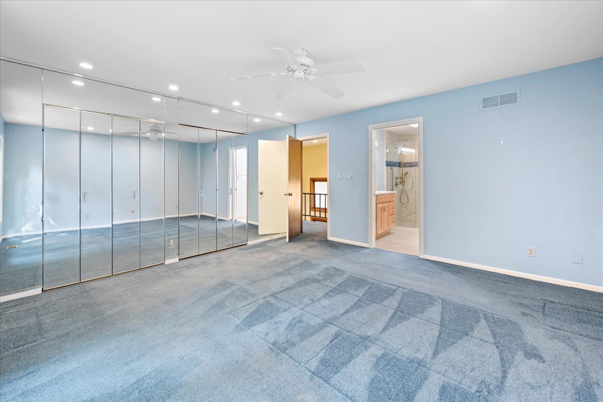 5N380 Ronsu Lane St. Charles, IL 60175 - Photo 28 of 48 a view of an empty room with glass door