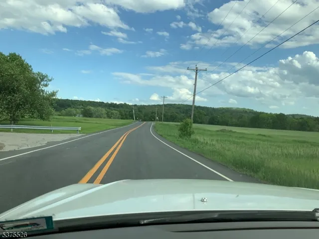 a view of a tennis court