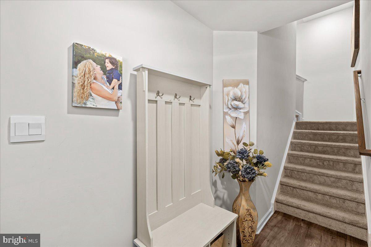 435 Monte Farm Road Mount Laurel, NJ 08054 - Photo 4 of 35