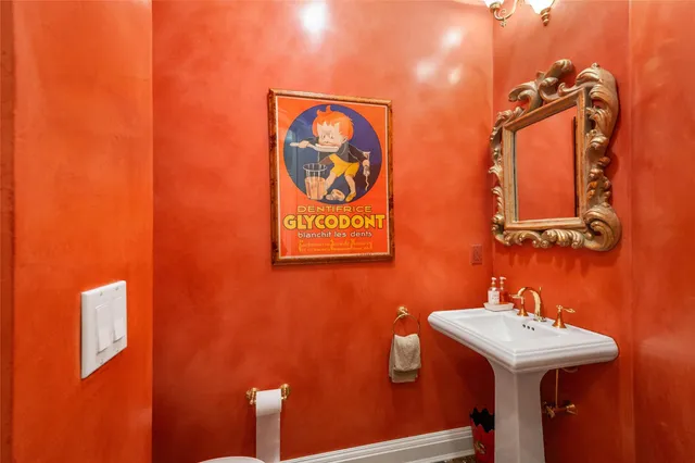 $1,950,000 | 2 Shadow Tree Lane, Briarcliff Manor, NY 10510