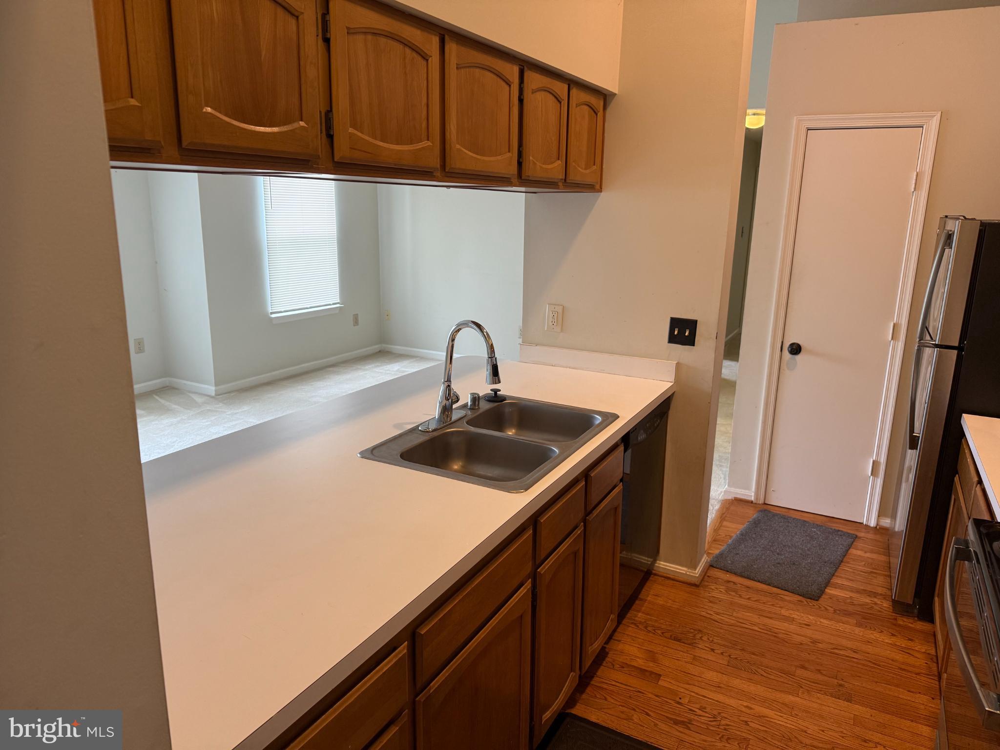 2600 Camelback Lane, Unit 9 Silver Spring, MD 20906 - Photo 6 of 16 Bright and inviting kitchen space.