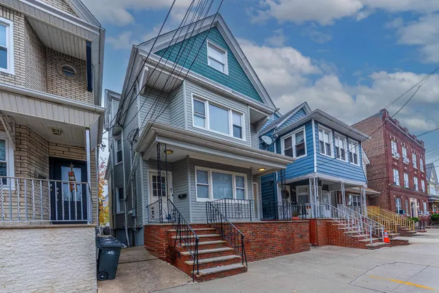 $799,000 | 43 West 29th Street, Bayonne, NJ 07002