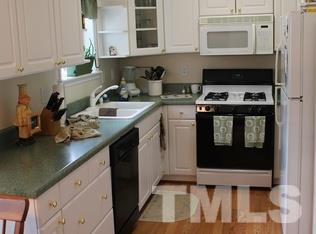 201 Claymont Road Louisburg, NC 27549 - Photo 7 of 13 Gallery Image 7
