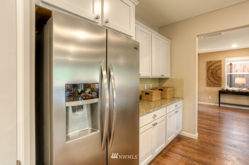 15922 Meridian Drive Southeast, Unit 29 Bothell, WA 98012 - Photo 11 of 24