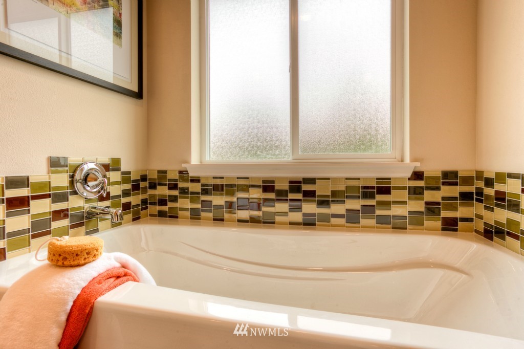 15922 Meridian Drive Southeast, Unit 29 Bothell, WA 98012 - Photo 19 of 24