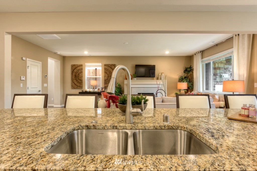 15922 Meridian Drive Southeast, Unit 29 Bothell, WA 98012 - Photo 10 of 24