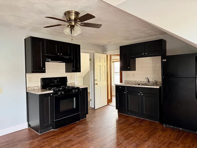 13 Elizabeth Street, Unit 3 Cumberland, RI 02864 - Photo 5 of 17