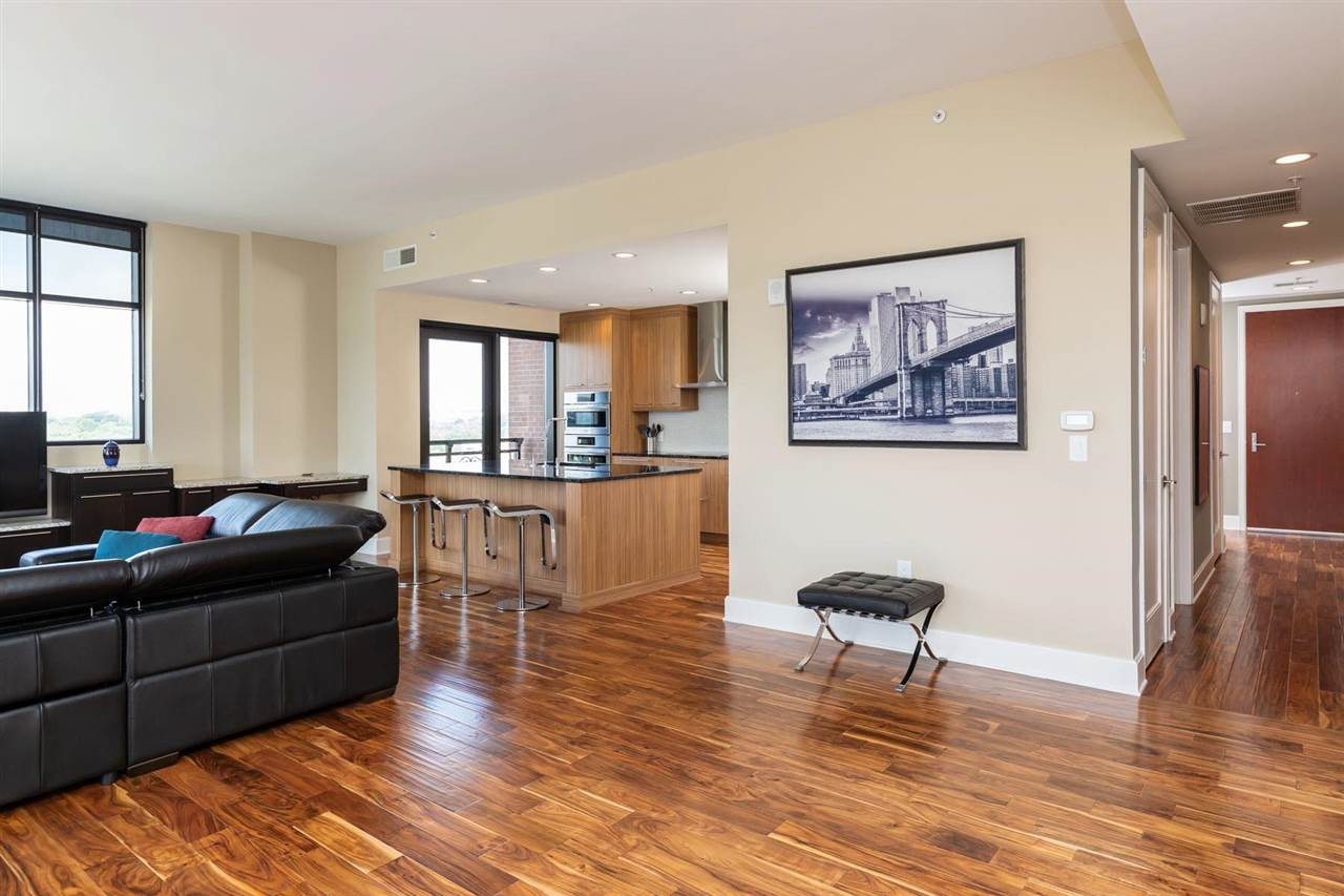 323 West Jones Street, Unit 775 Raleigh, NC 27603 - Photo 7 of 30 Photo 7