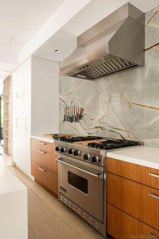 $6,495,000 | 404 Pine Needles Drive, Del Mar, CA 92014