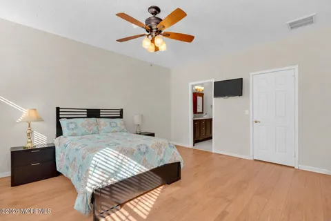 $425,000 | 37 Butler Avenue, Bayville, NJ 08721