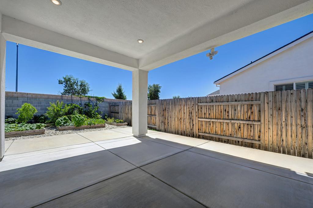 5033 Misty Ridge Drive Roseville, CA 95747 - Photo 31 of 37