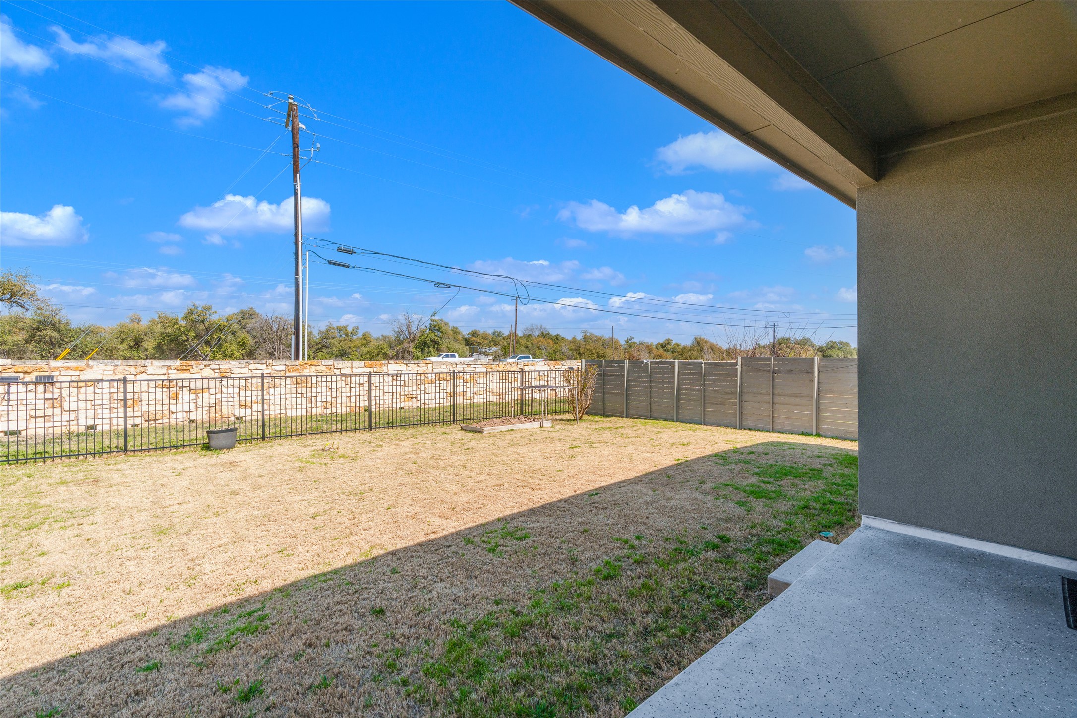 212 Saddle Mountain Road Georgetown, TX 78628 - Photo 29 of 38 a view of an outdoor space and city view