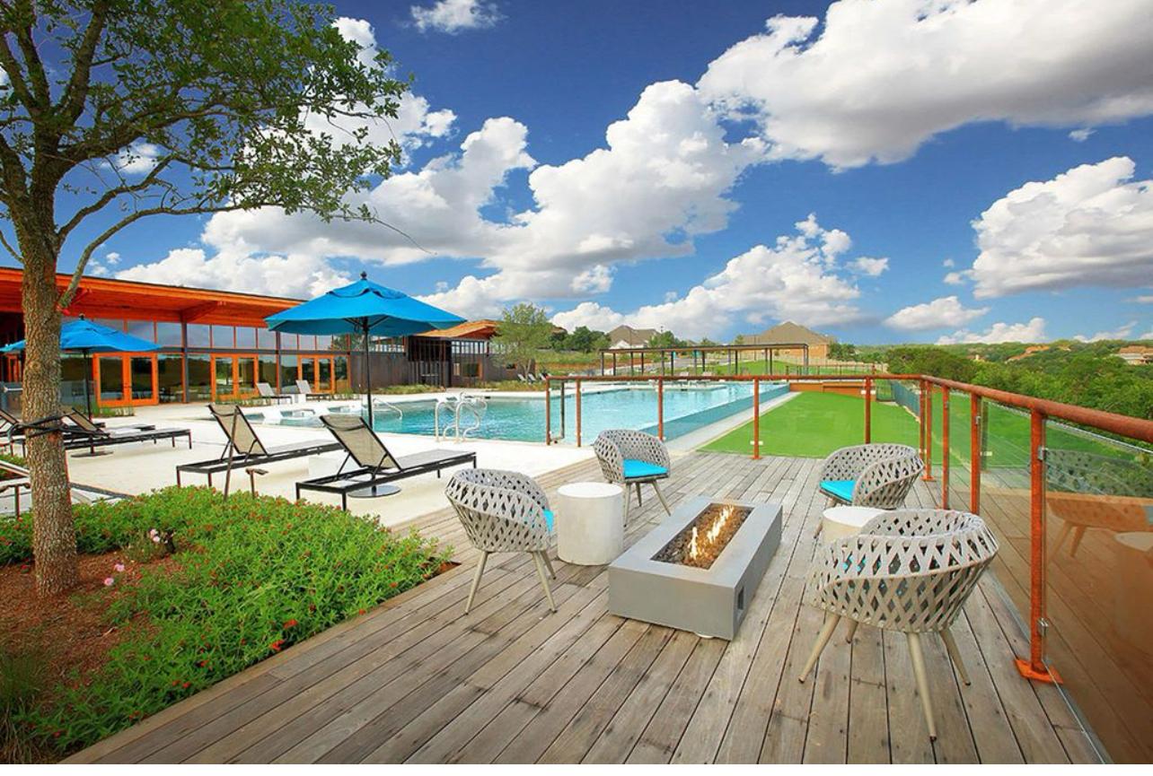 212 Saddle Mountain Road Georgetown, TX 78628 - Photo 34 of 38 a view of deck with patio