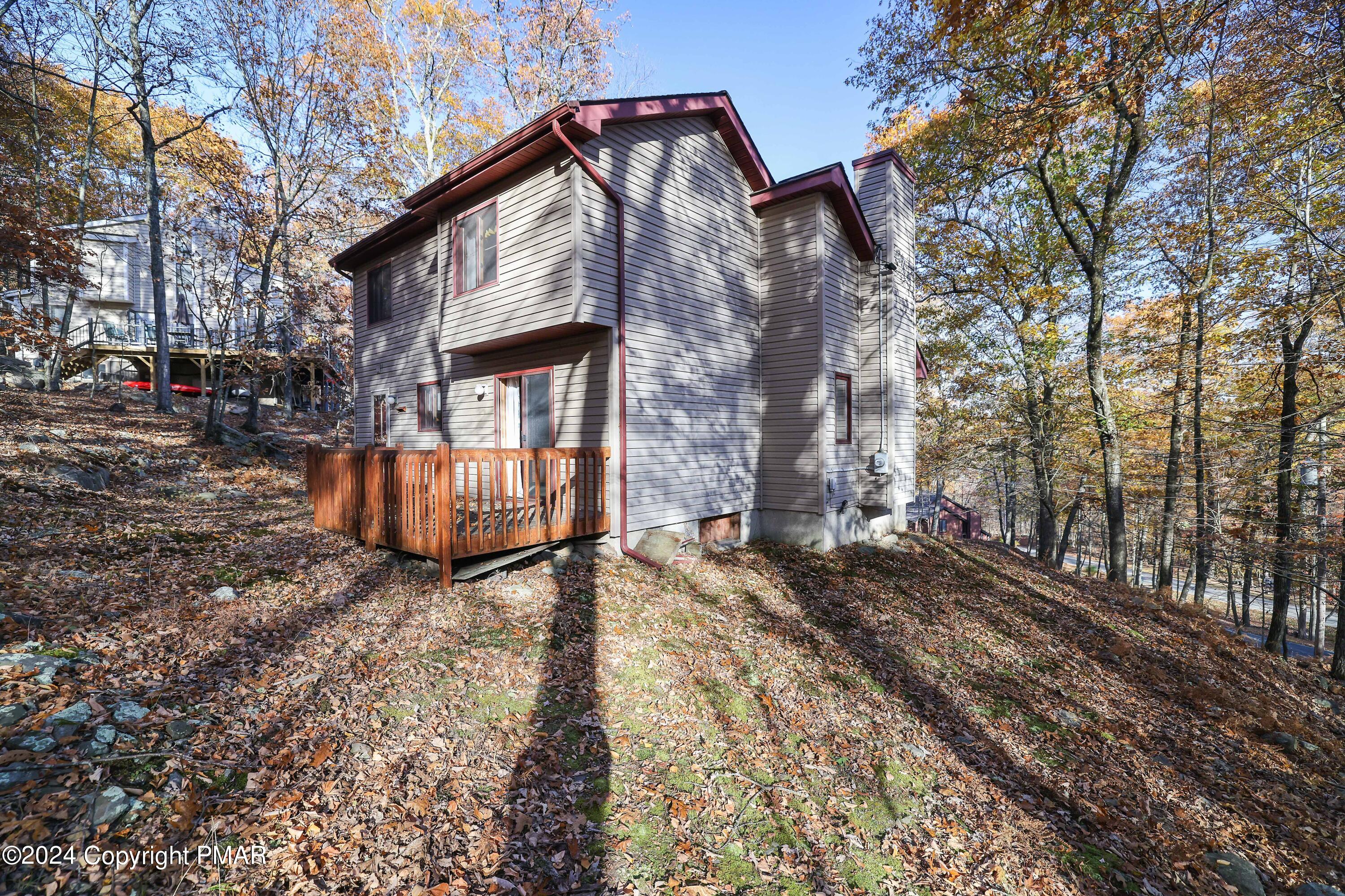 2104 Scarborough Way Bushkill, PA 18324 - Photo 28 of 31 RBR53684