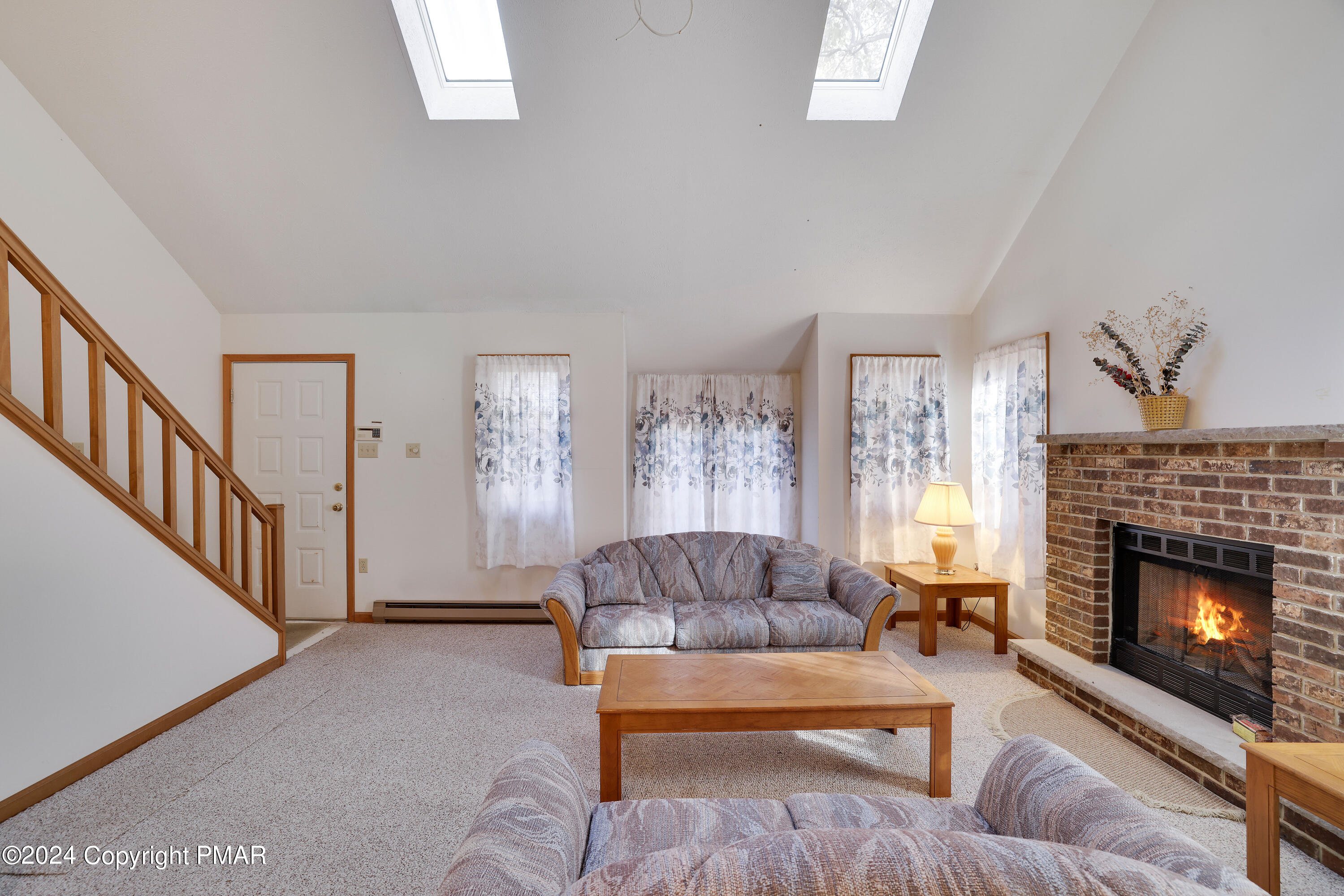 2104 Scarborough Way Bushkill, PA 18324 - Photo 9 of 31 RBR53620