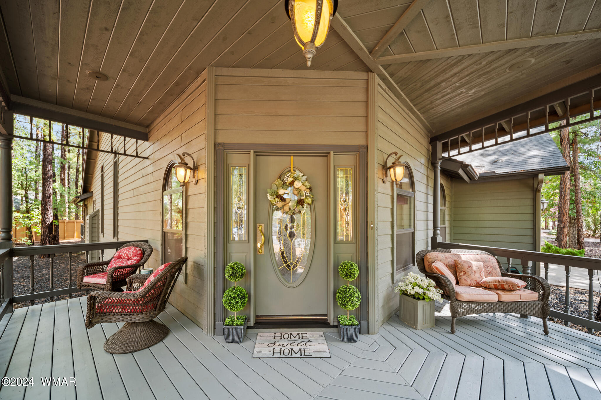 2595 Timber Ridge Lane Pinetop, AZ 85935 - Photo 31 of 77 Front Deck
