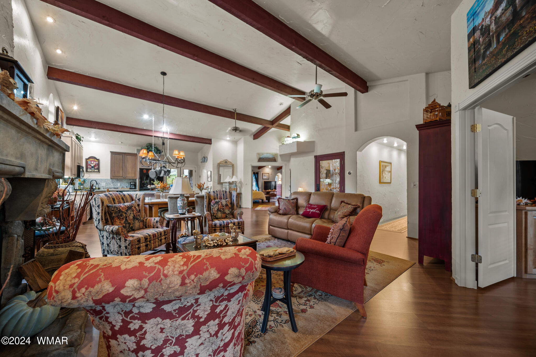 2595 Timber Ridge Lane Pinetop, AZ 85935 - Photo 47 of 77 Living Rm