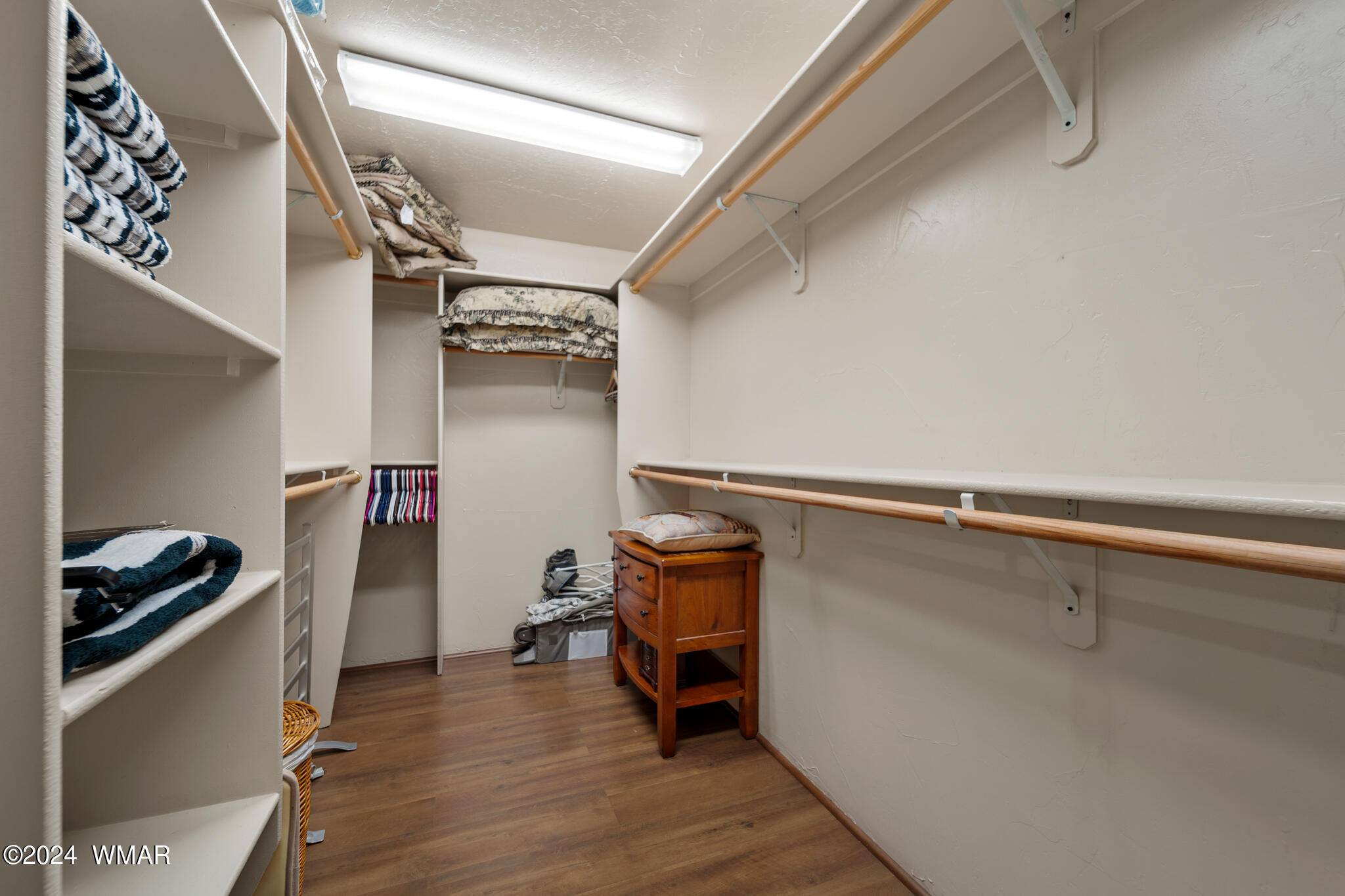 2595 Timber Ridge Lane Pinetop, AZ 85935 - Photo 72 of 77 Master Closet