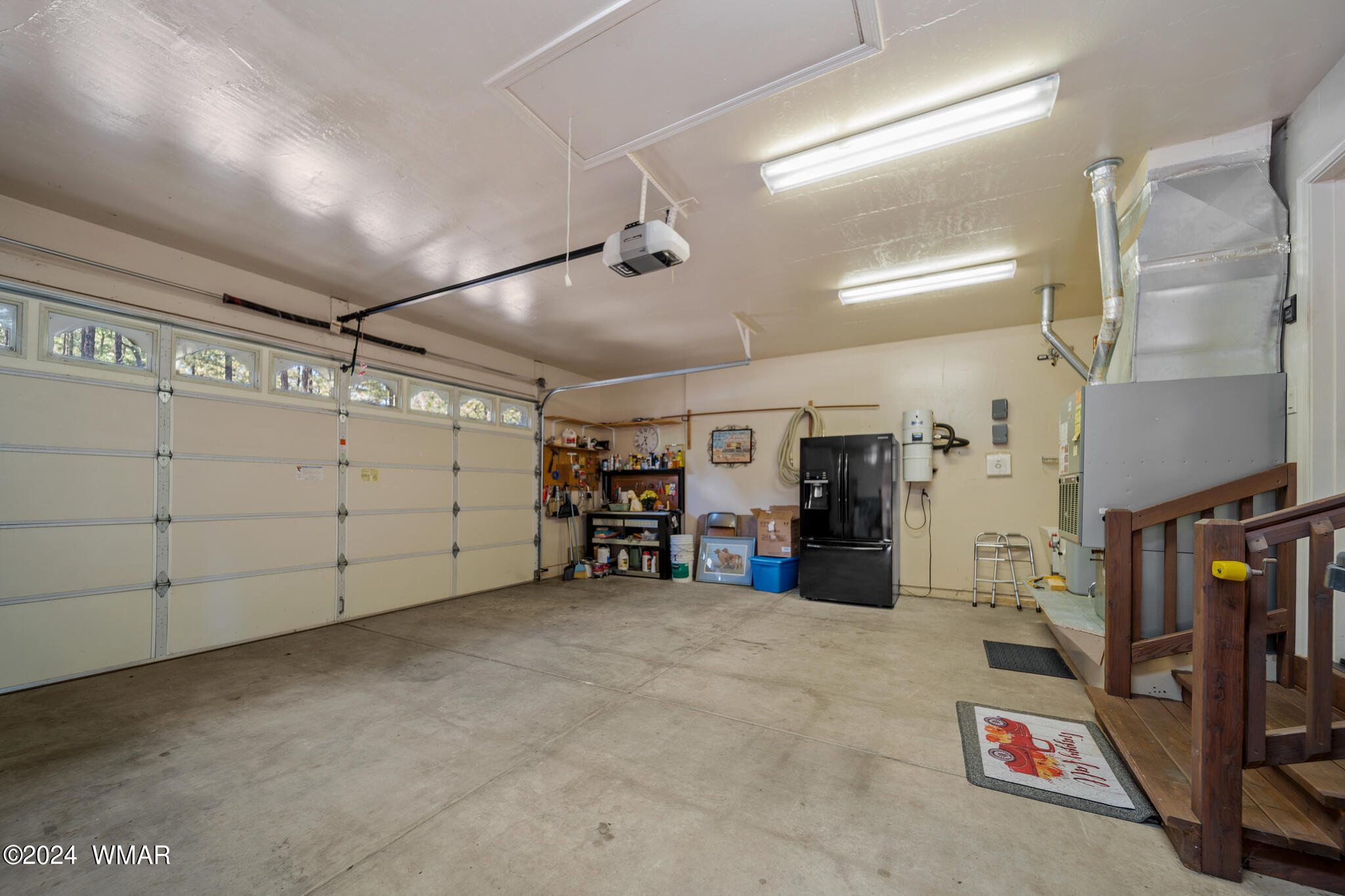 2595 Timber Ridge Lane Pinetop, AZ 85935 - Photo 76 of 77 Garage