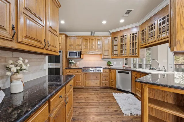 $1,295,000 | 6652 East Fm 1396, Telephone, TX 75488