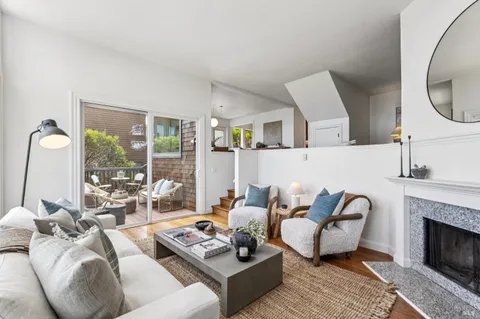 $1,300,000 | 220 Donahue Street, Sausalito, CA 94965