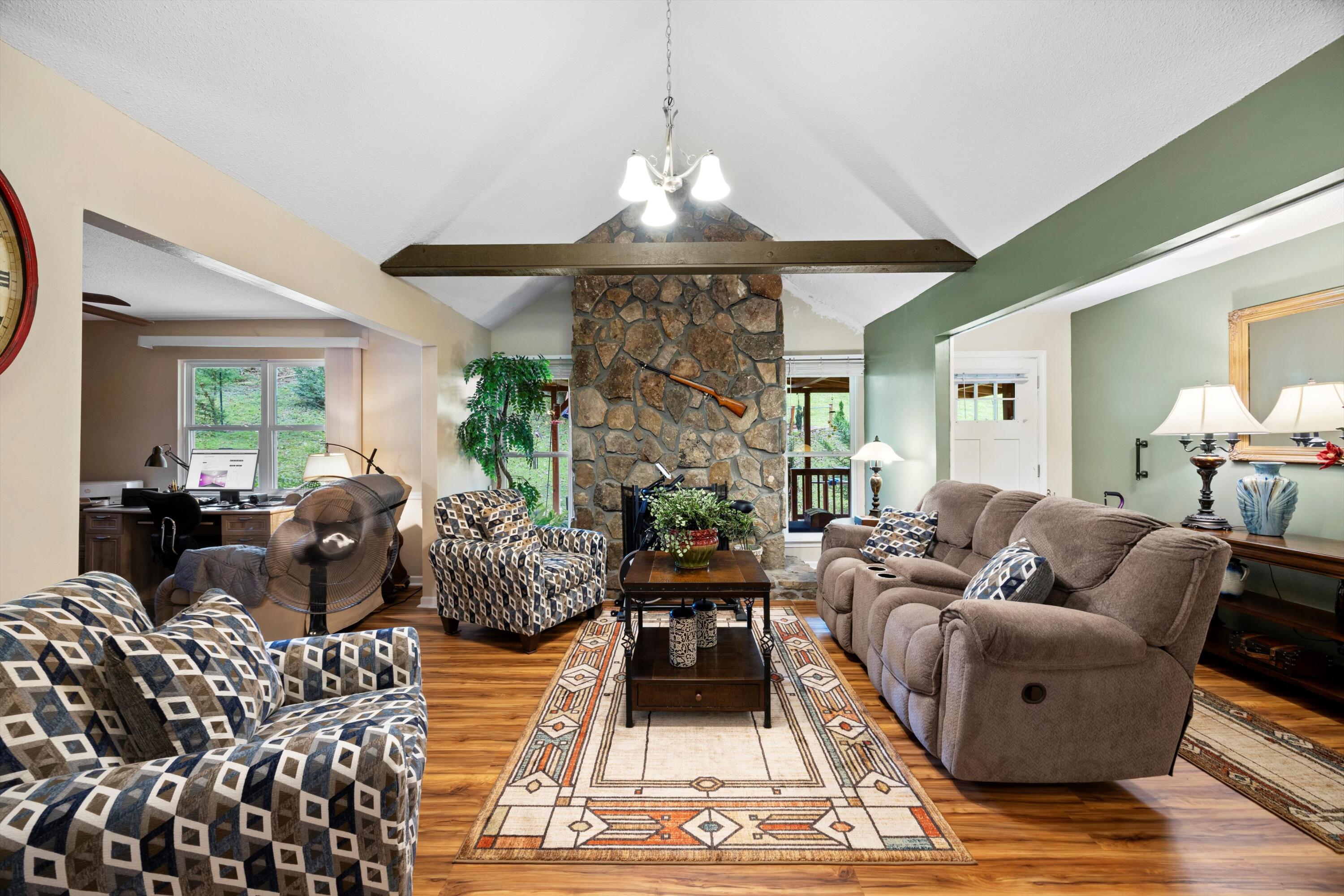7716 Ridge Bay Drive Hixson, TN 37343 - Photo 9 of 43 09-090A7725