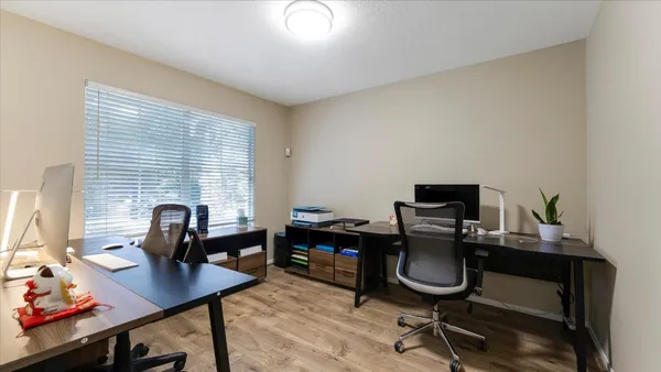 $650,000 | 10 Owls Cove Place, The Woodlands, TX 77382