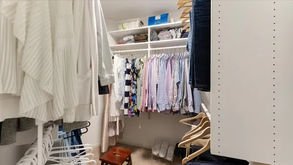 $650,000 | 10 Owls Cove Place, The Woodlands, TX 77382