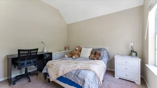 $650,000 | 10 Owls Cove Place, The Woodlands, TX 77382