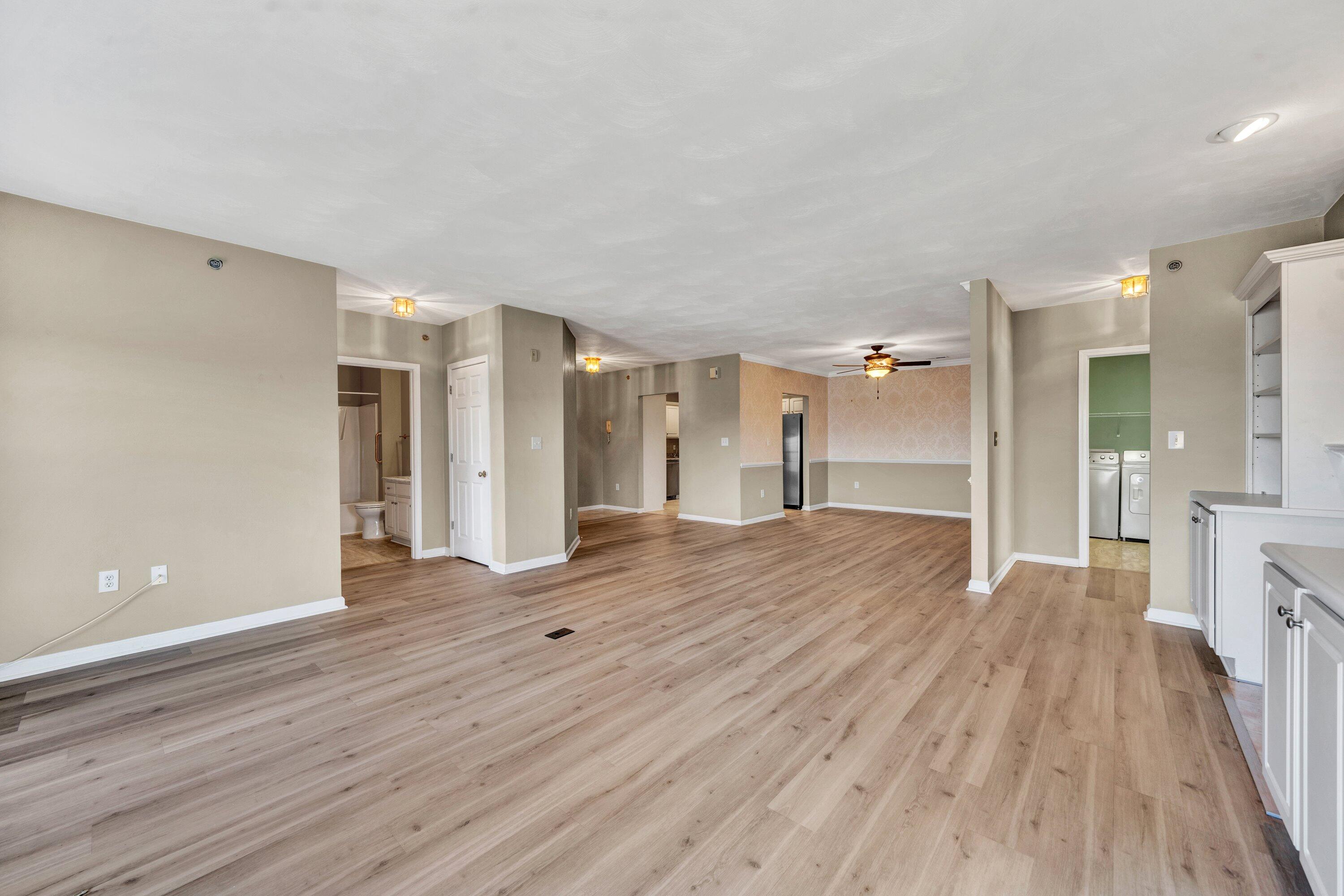 4438 Pheasant Ridge Road, Unit 206 Roanoke, VA 24014 - Photo 23 of 46 23-DSC00190