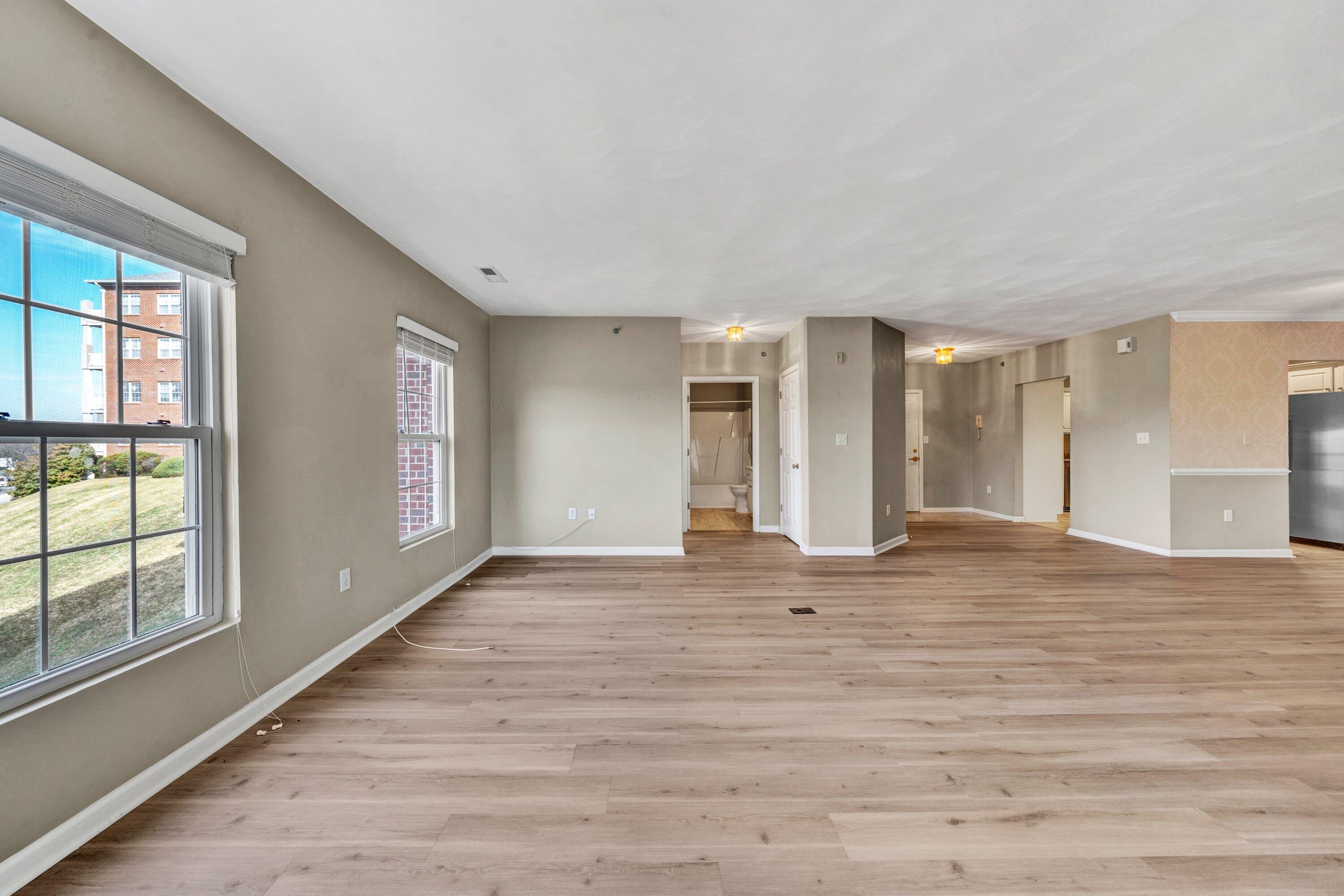 4438 Pheasant Ridge Road, Unit 206 Roanoke, VA 24014 - Photo 25 of 46 25-DSC00193
