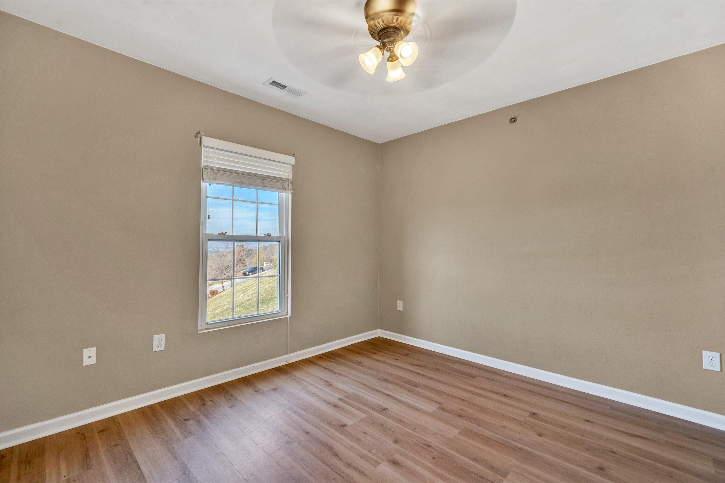 4438 Pheasant Ridge Road, Unit 206 Roanoke, VA 24014 - Photo 33 of 46 33-DSC00223