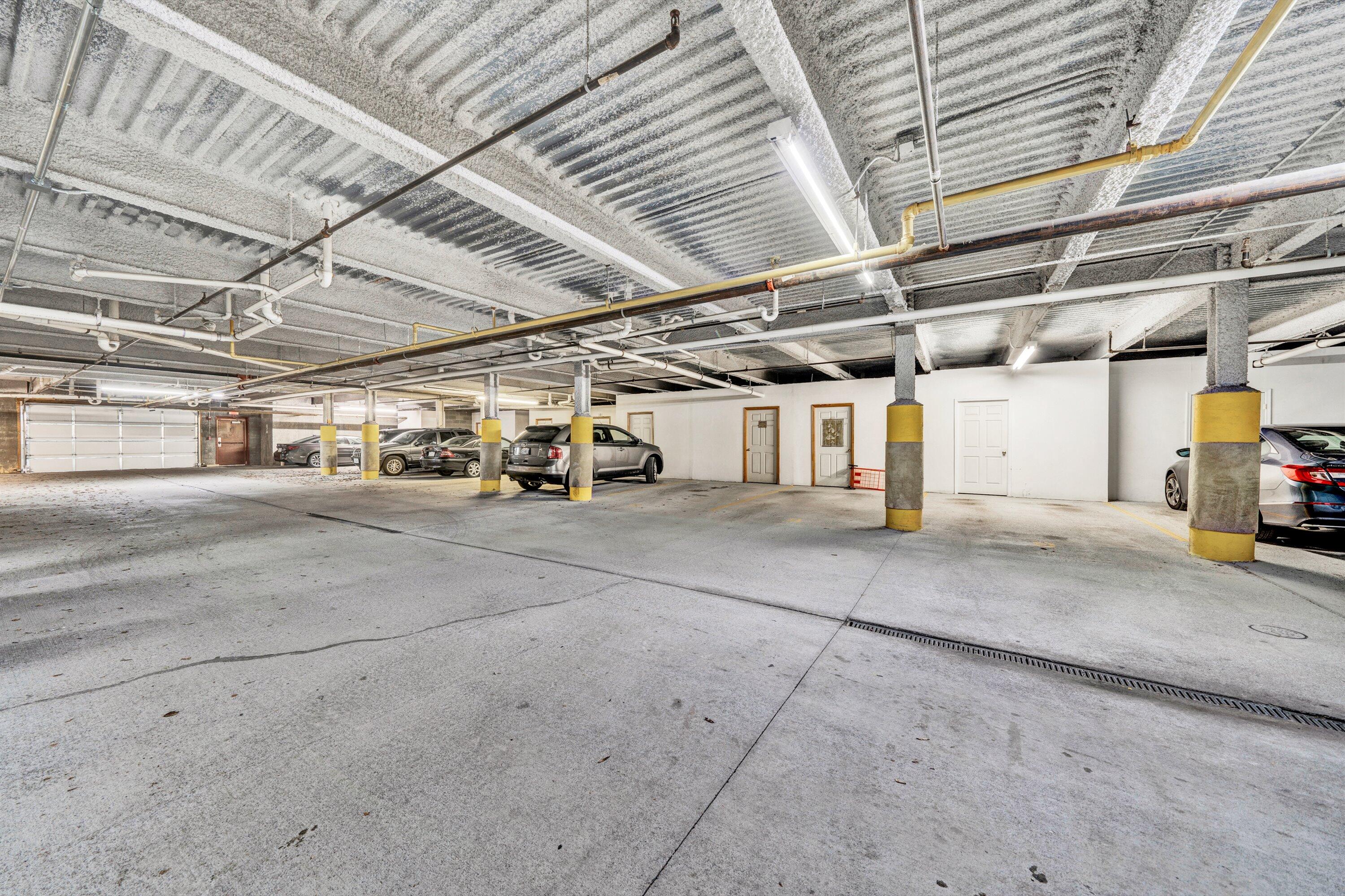 4438 Pheasant Ridge Road, Unit 206 Roanoke, VA 24014 - Photo 42 of 46 42-DSC00253